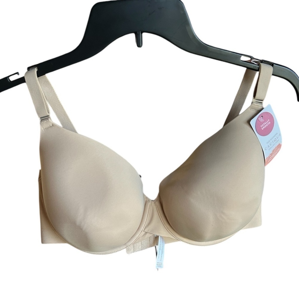 NWT Cacique Women's Full Coverage Bra